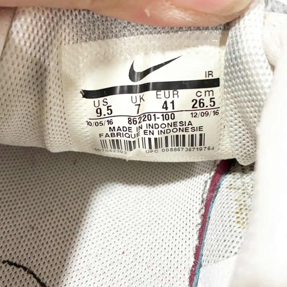 Nike AirMax TN Women Size 9.5‎ Low Top Athletic Sneakers Shoes